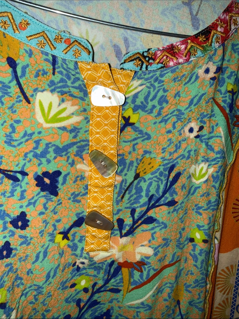 John Mark Multicolor Floral Patchwork Blouse in Yellow, Orange, Pink, Blue sm - Picture 4 of 8